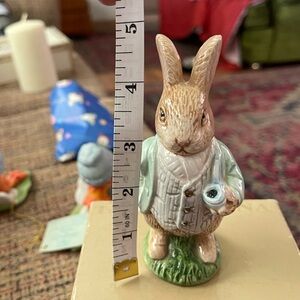 Dapper Rabbit Salt Shaker with Green Jacket
